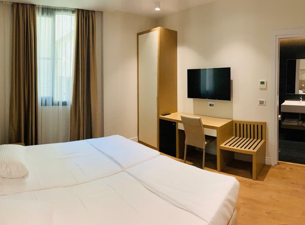 Marina Premium Hotel & Apartment วญอเรอ ภายนอก รูปภาพ